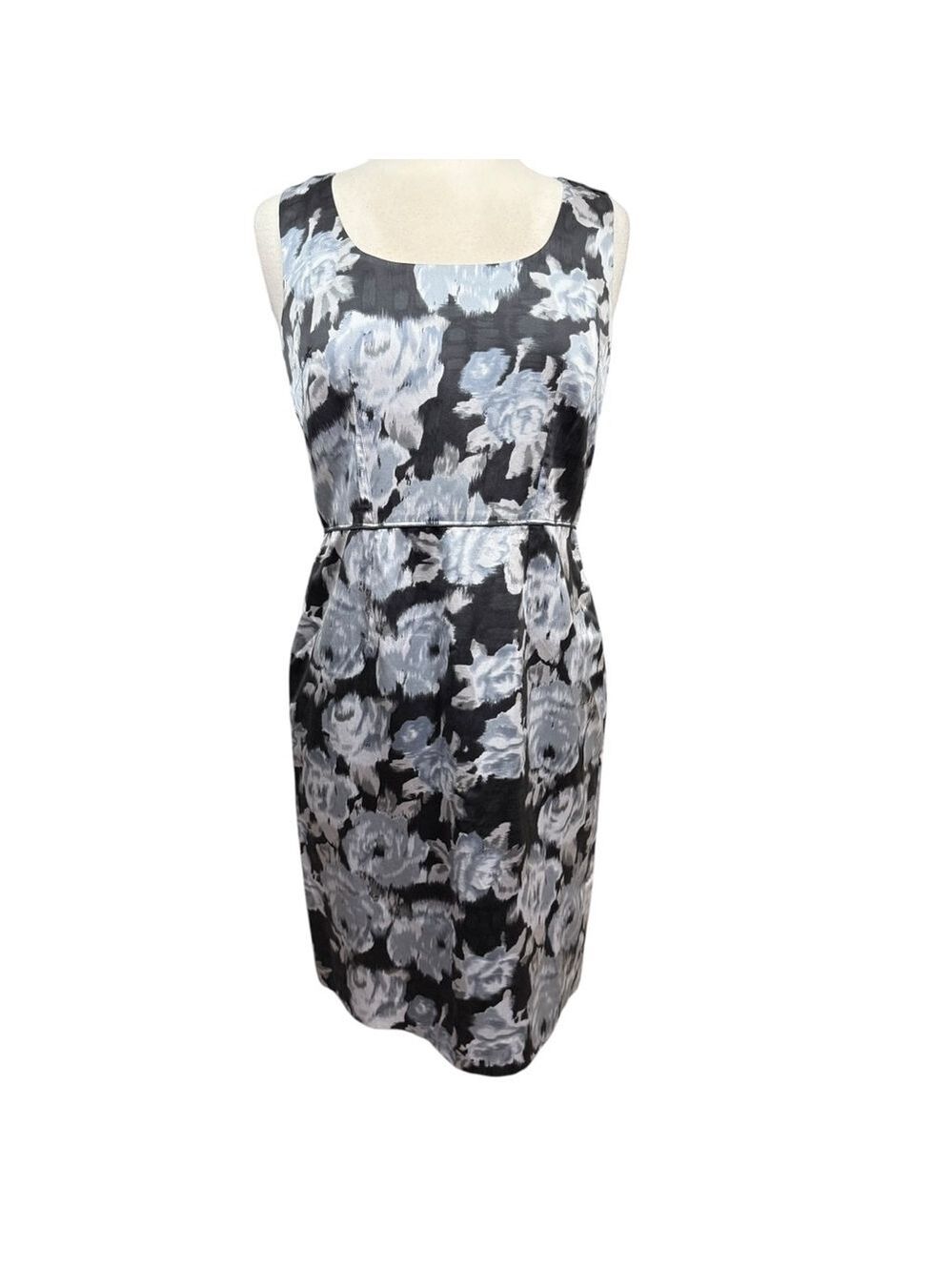 Ann Taylor Dress Size 6 Black Floral Print Sleeveless